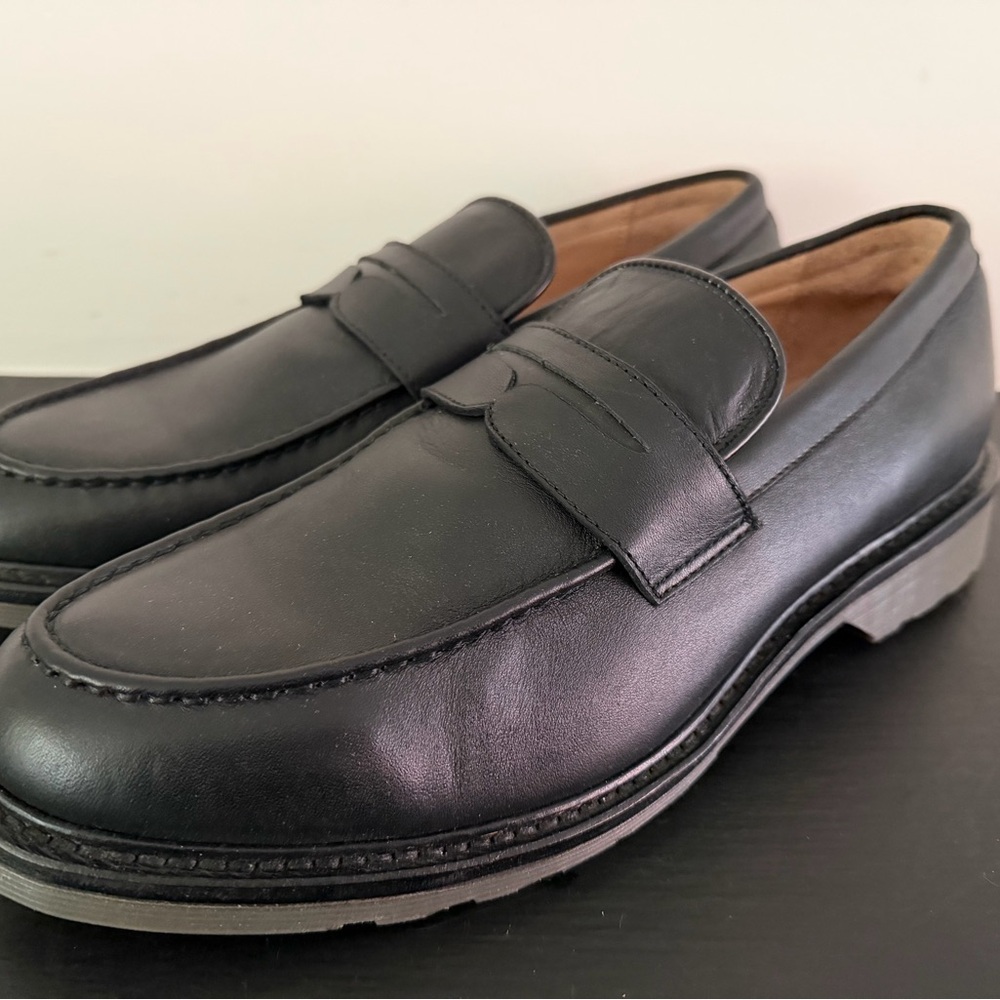 Dr. Martens Black Loafers. U.S. Size 12. New Condition. - Picture 2 of 8